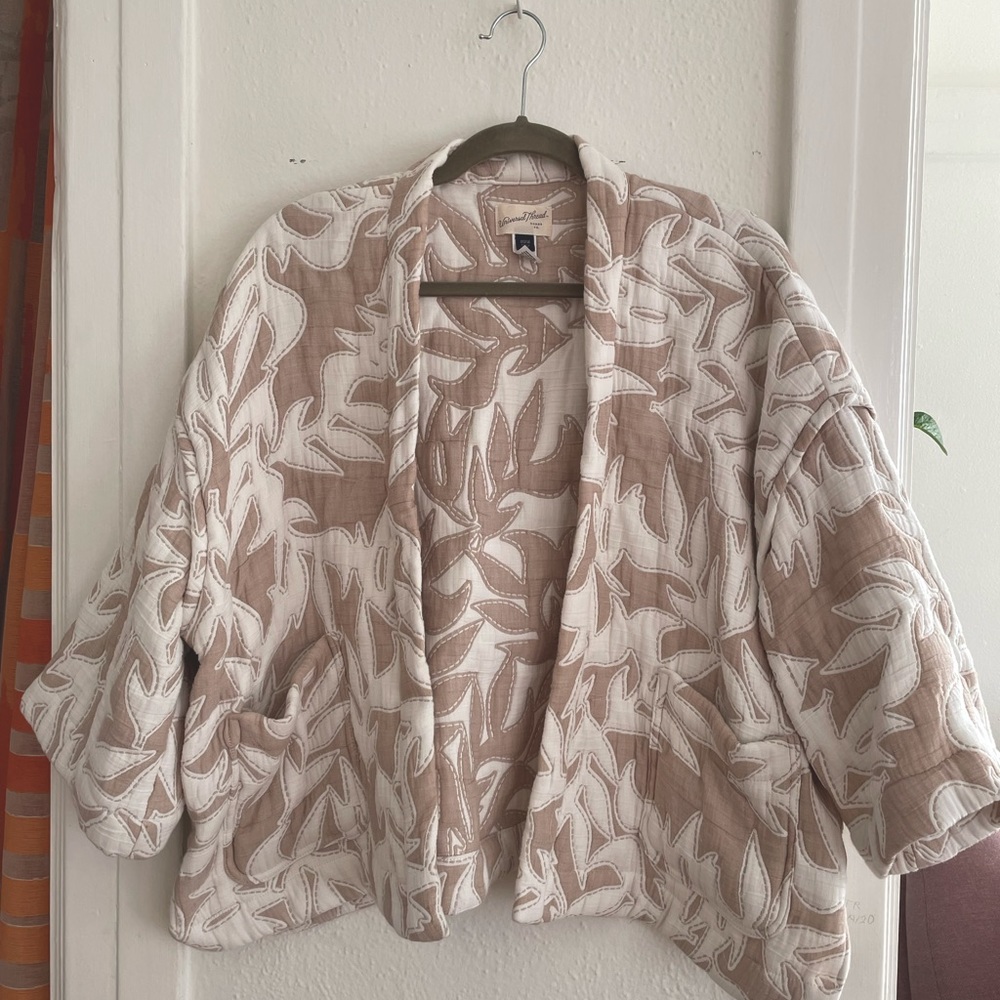 Universal thread, kimono style jacket